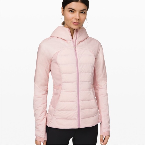 Lululemon Down For It All Jacket in Porcelain Pink size 6 - Picture 2 of 15